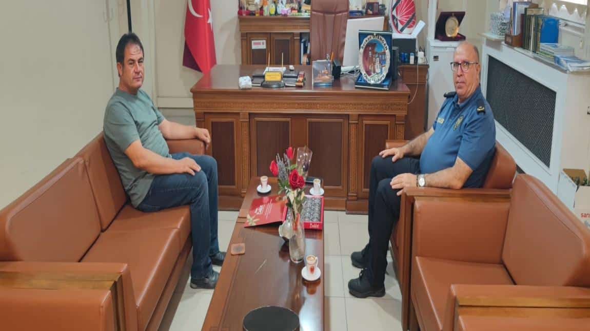 İLÇE EMNİYET MÜDÜRÜMÜZ SAYIN SECAATTİN AKTAY OKULUMUZU ZİYARET ETTİ.